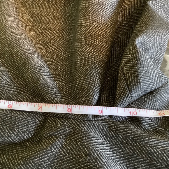 APT.9 dress pant just below the waist size 12 Short. Color brown cream. - Picture 11 of 13